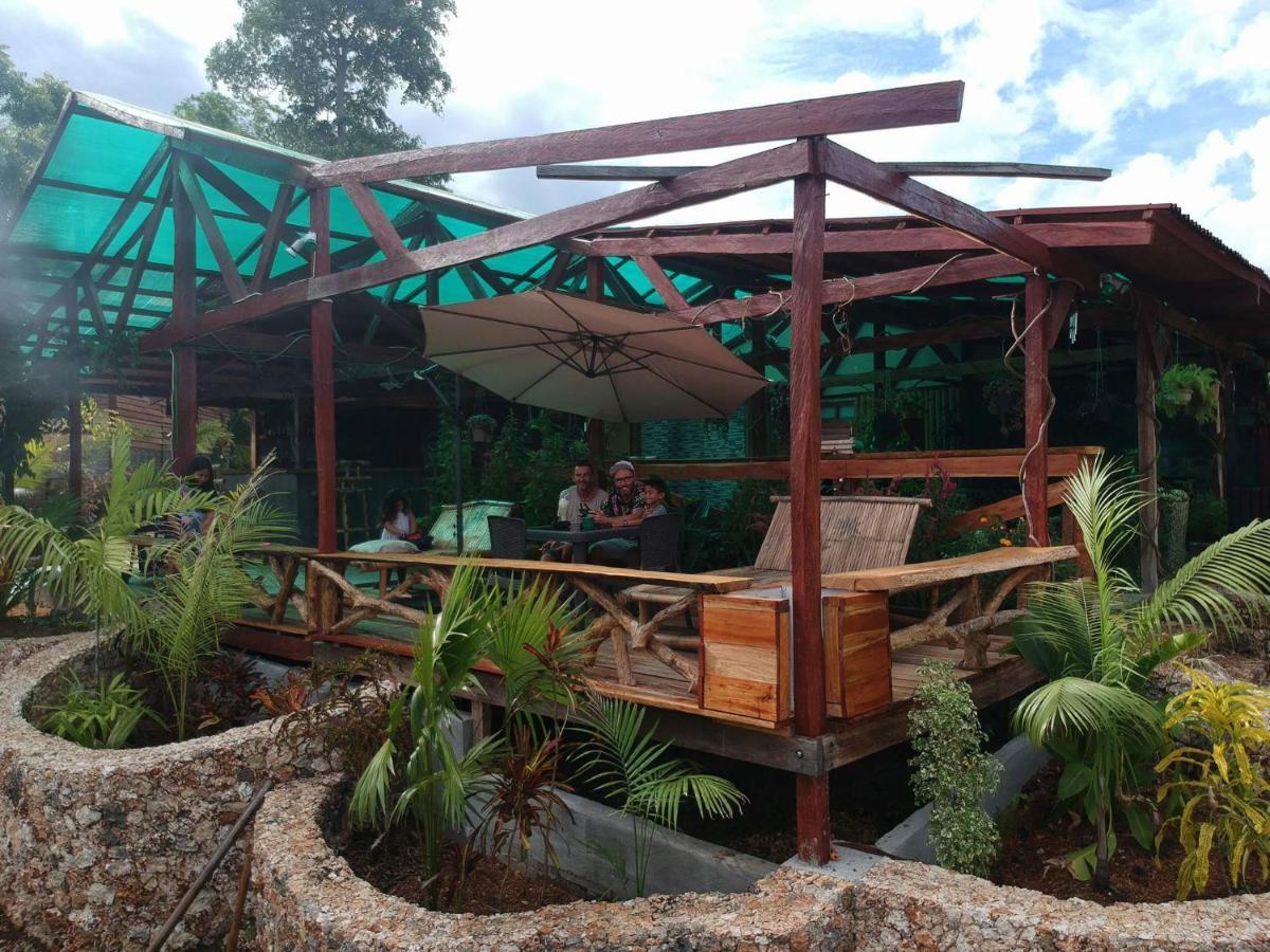 Jungle Of Peace Resort Siquijor Exterior photo