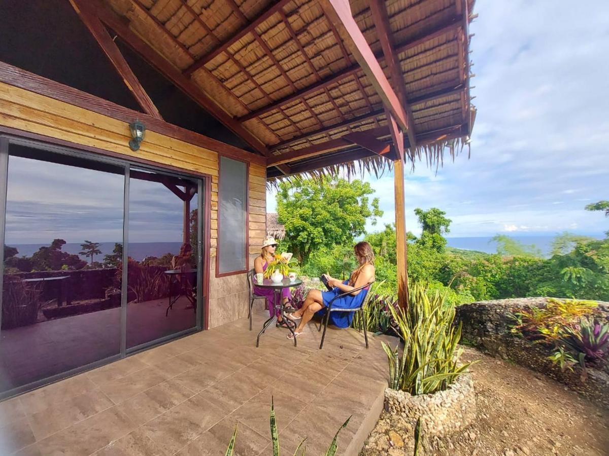 Jungle Of Peace Resort Siquijor Exterior photo