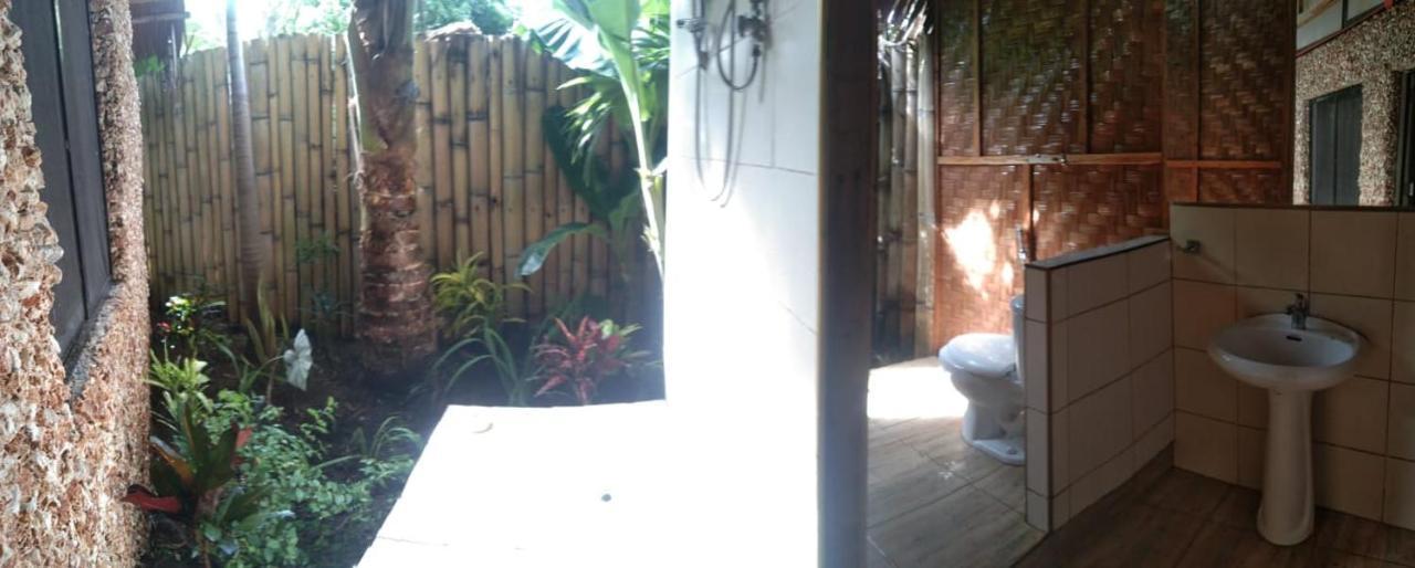 Jungle Of Peace Resort Siquijor Exterior photo